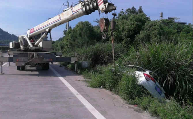 石家庄重载吊车救援 石家庄重载吊车救援